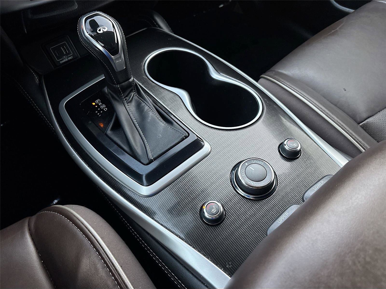 Used 2020 INFINITI QX60 Luxe w/ Essential Package image 18