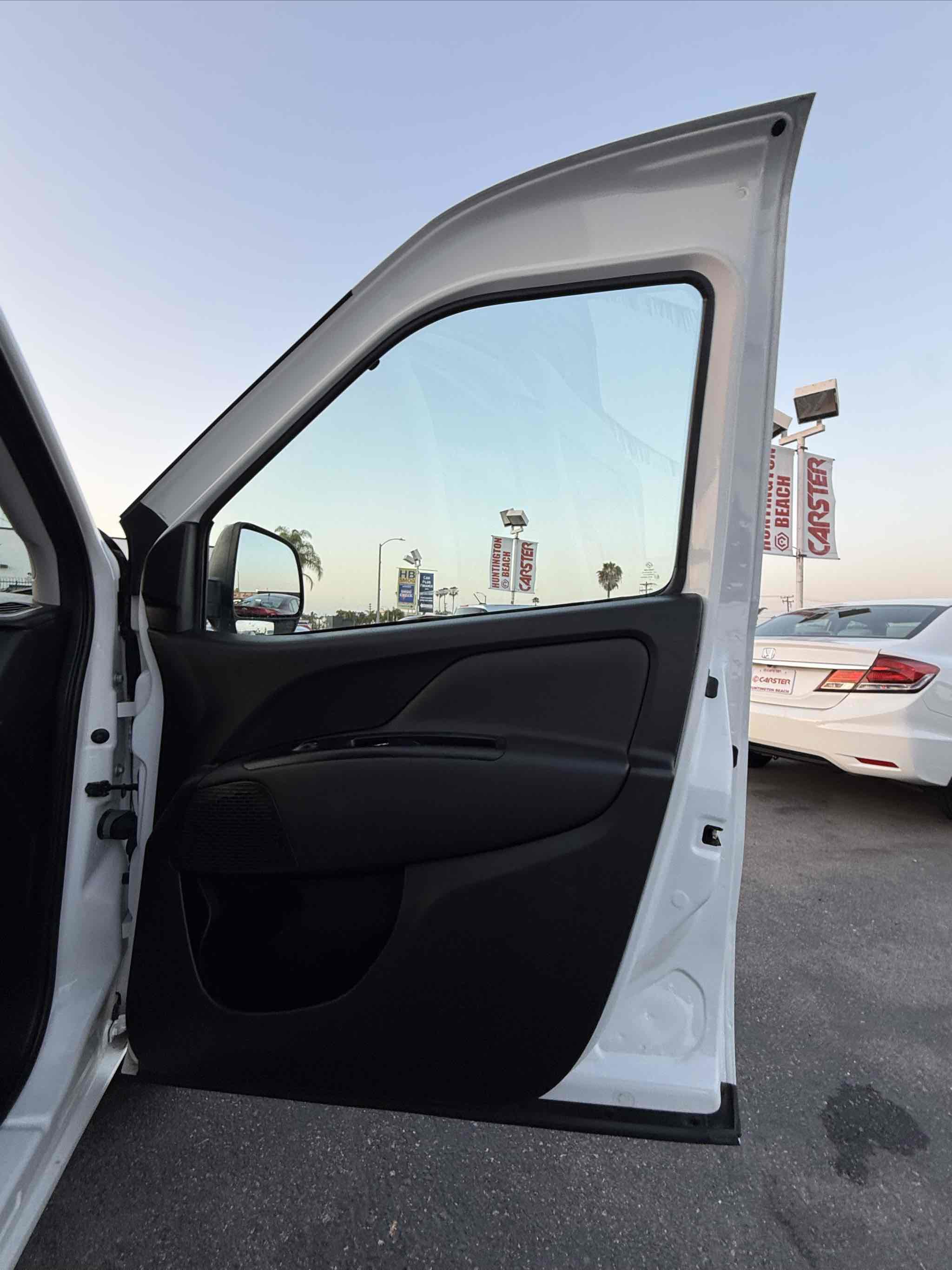 Used 2017 RAM ProMaster City Tradesman SLT w/ Rear Back-up Camera Group image 22