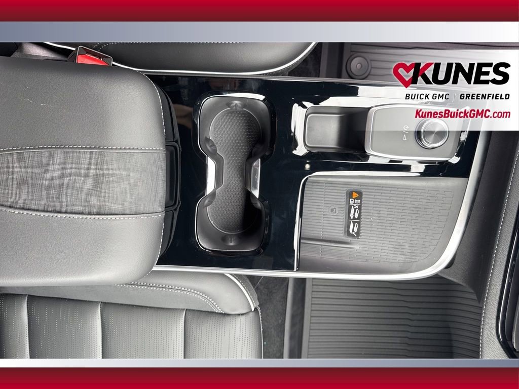 New 2026 Buick Enclave Sport Touring w/ Power Package image 32