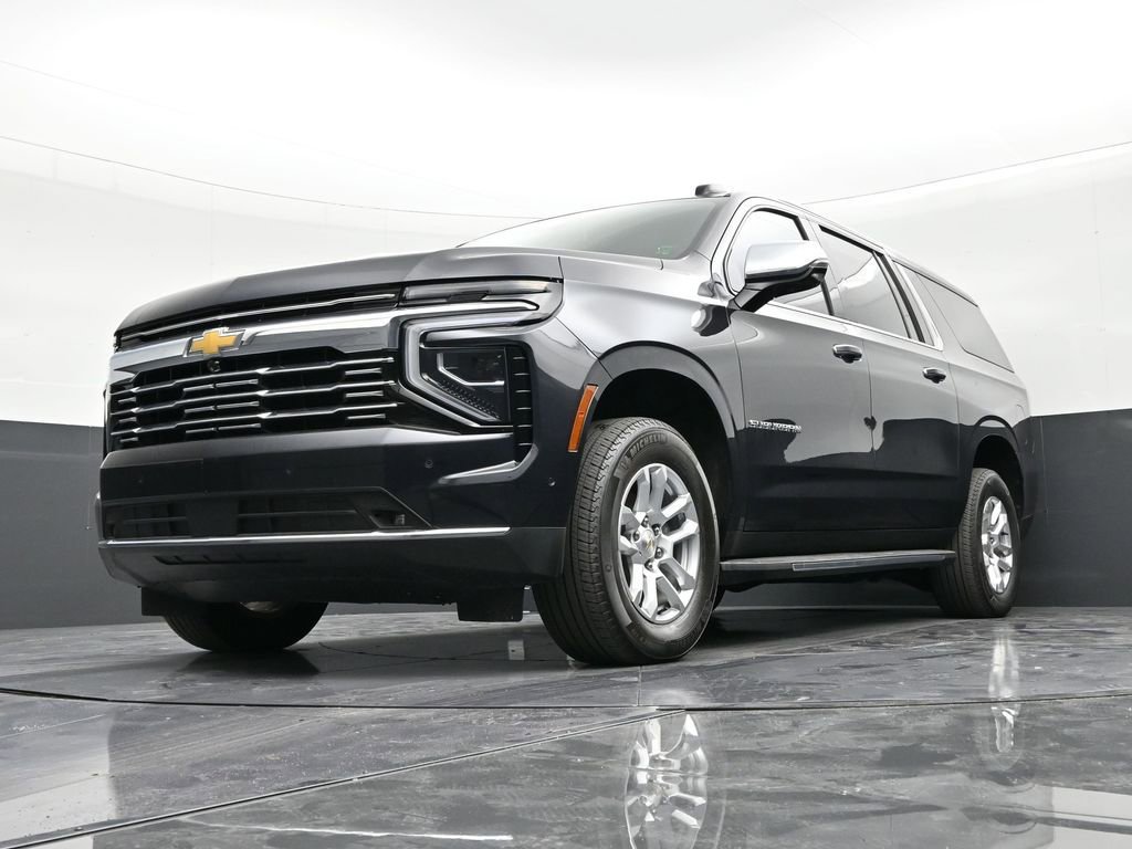 Certified 2025 Chevrolet Suburban Premier image 20