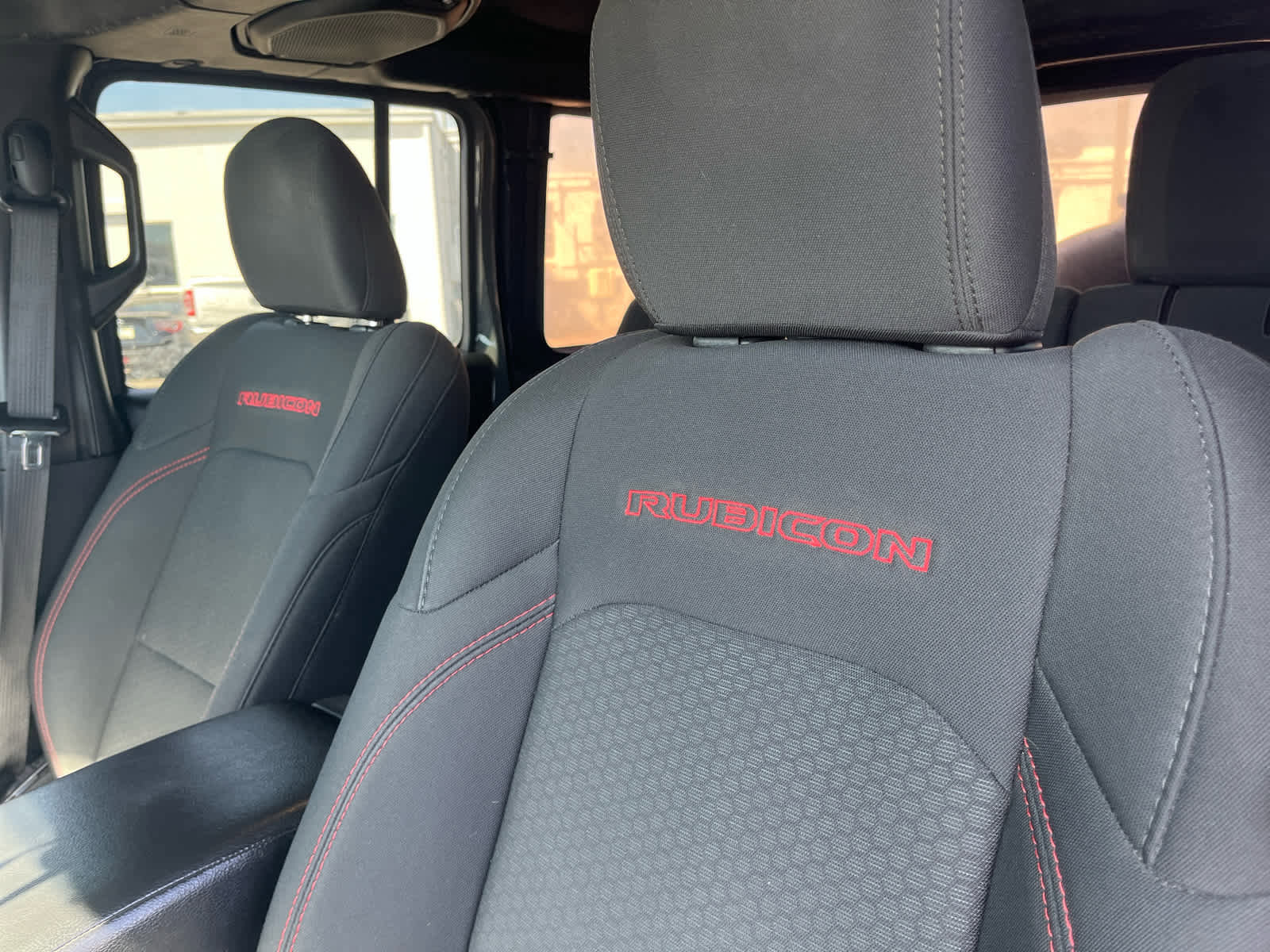 Used 2019 Jeep Wrangler Unlimited Rubicon image 24