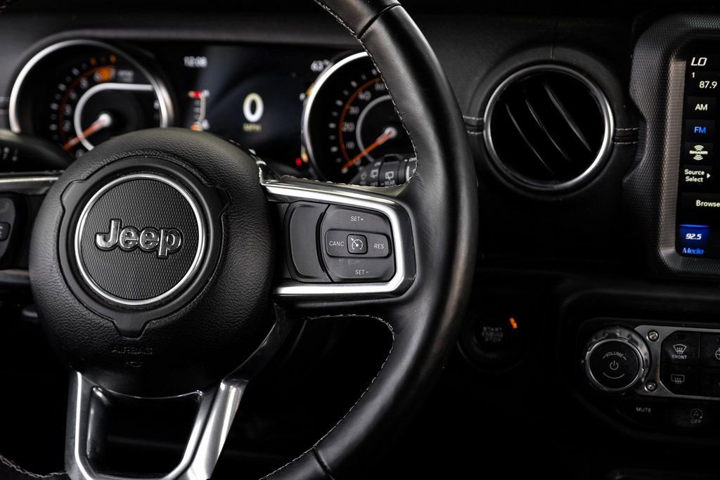 Used 2023 Jeep Wrangler Sahara w/ Cold Weather Group image 28