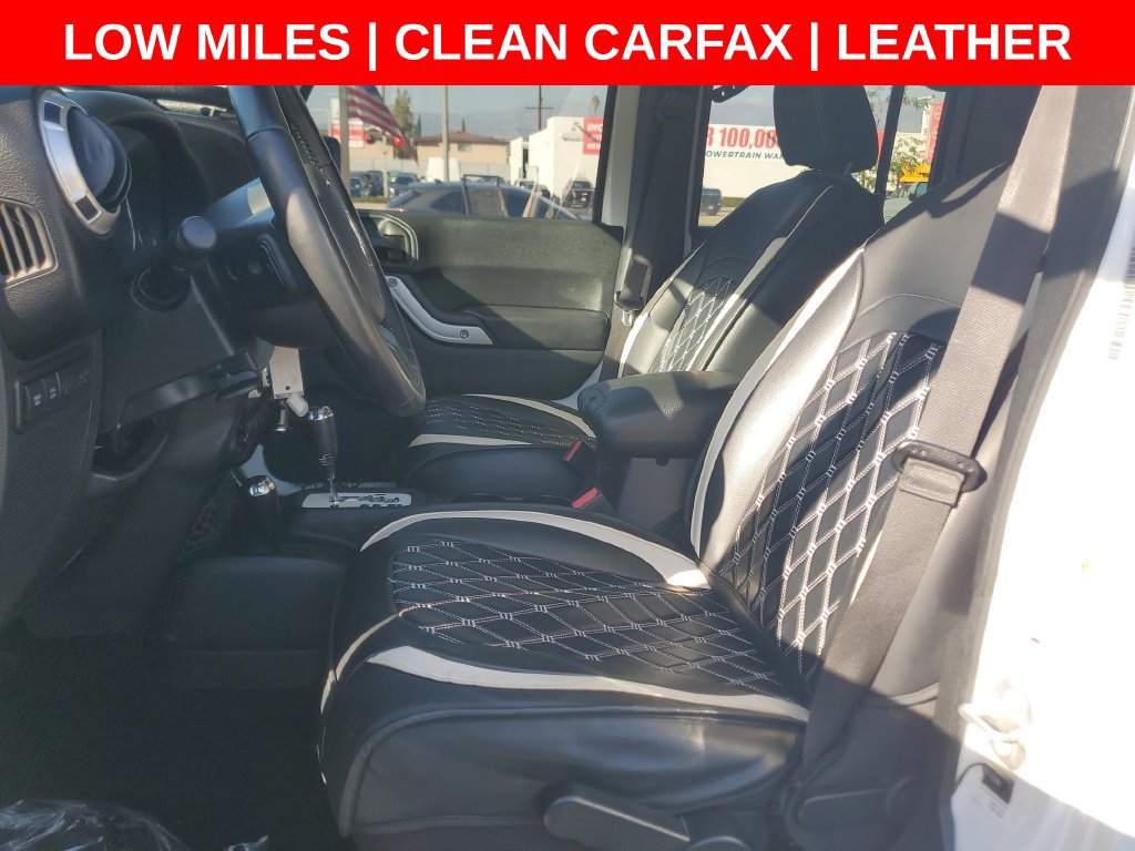 Used 2018 Jeep Wrangler Unlimited Rubicon w/ Connectivity Group AWD/4WD image 27