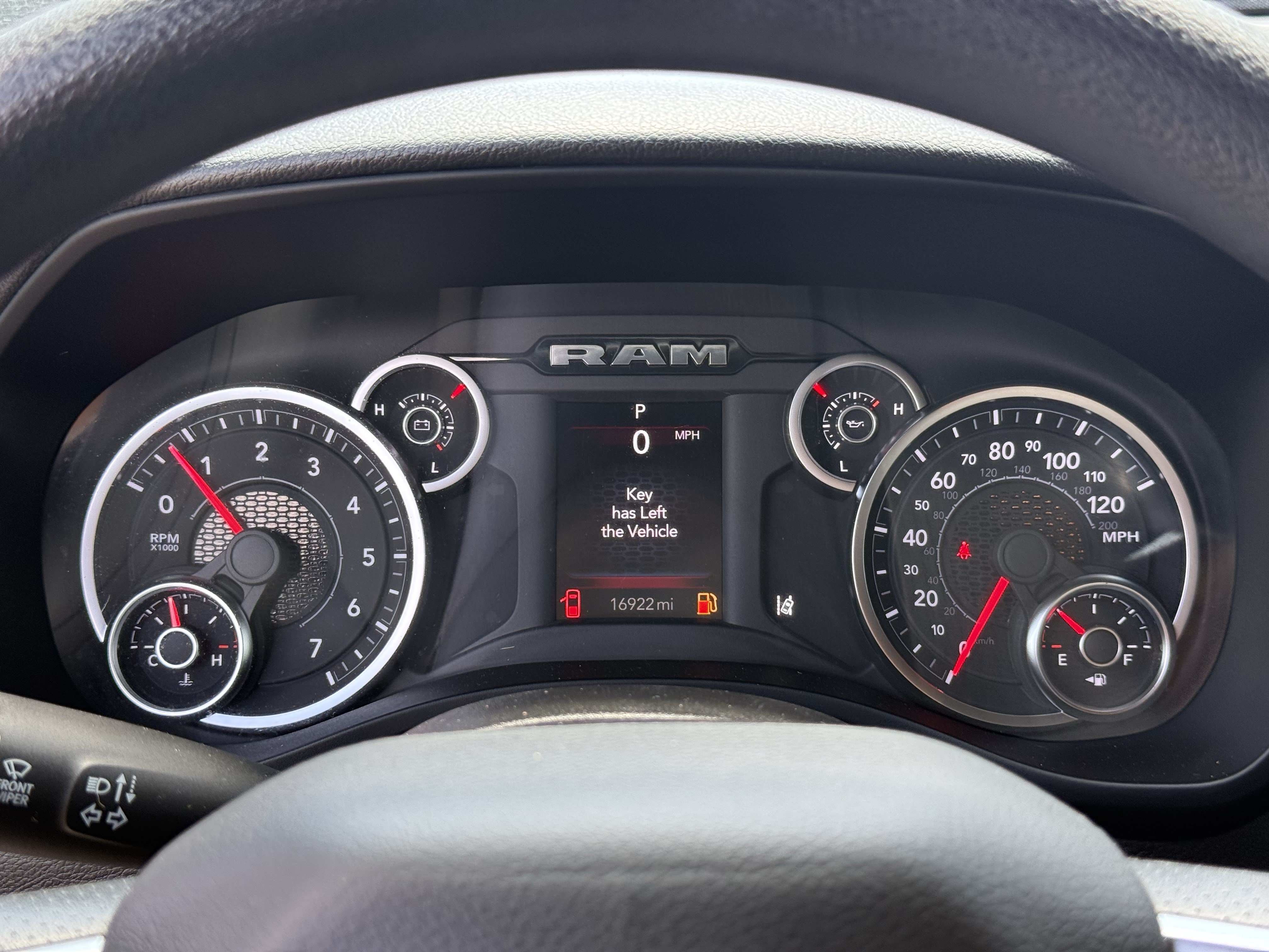 Used 2025 RAM 1500 Big Horn AWD/4WD image 19