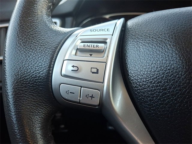 Used 2014 Nissan Rogue SL image 21