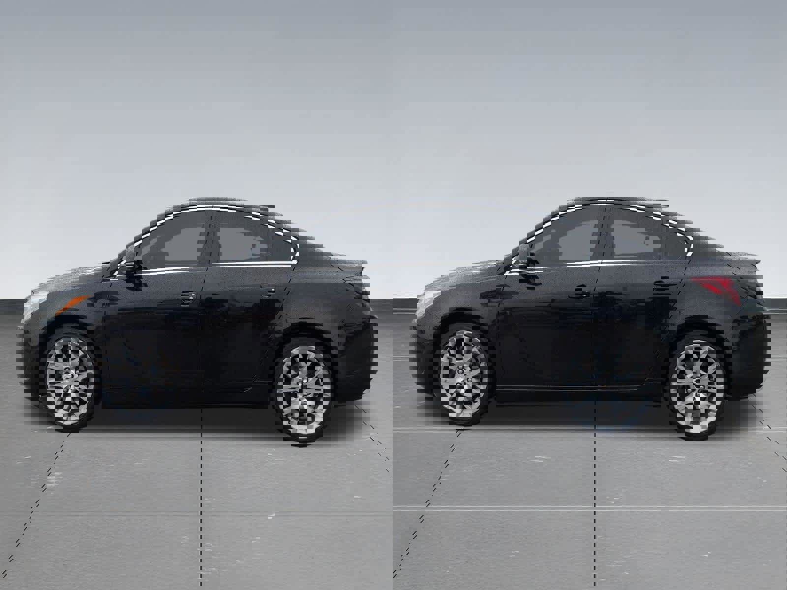 Used 2017 Buick Regal GS w/ Driver Confidence Package #2 image 4