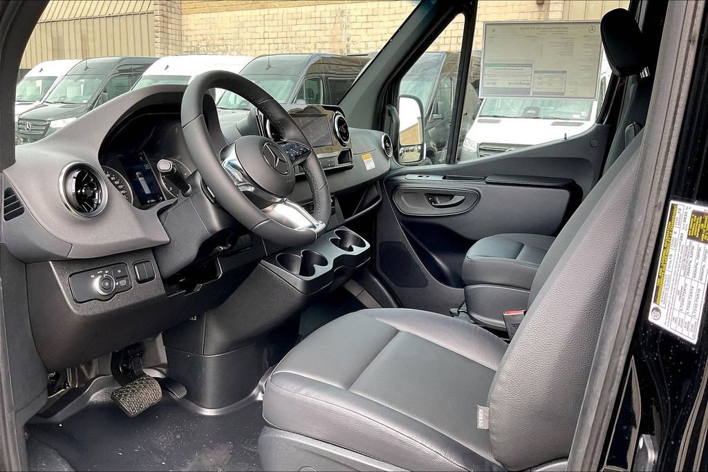 New 2026 Mercedes-Benz Sprinter 2500 image 7