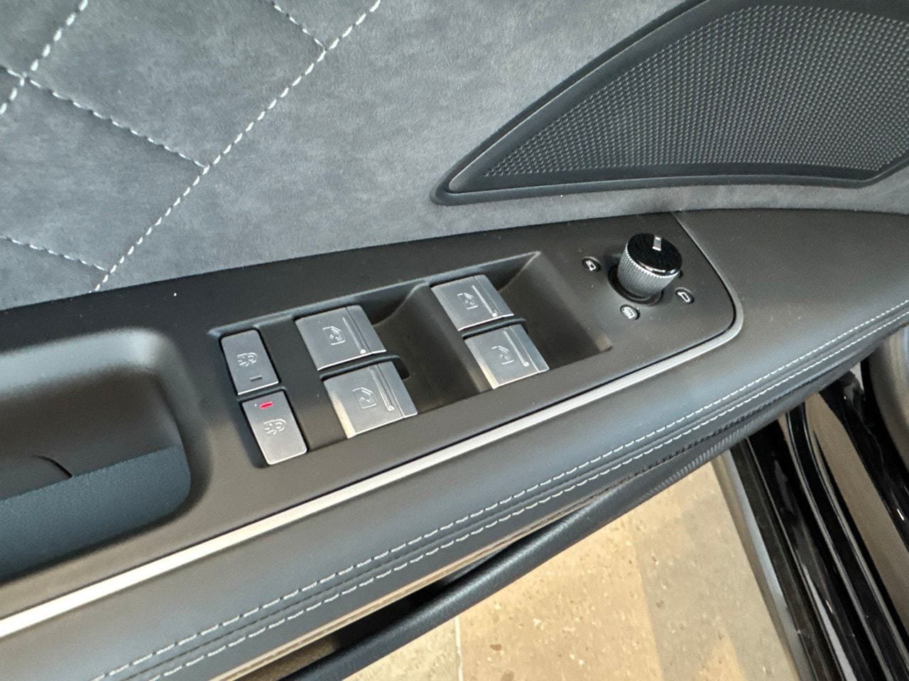 New 2026 Audi S8 AWD/4WD image 38