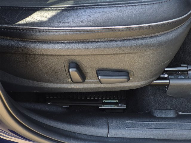 Used 2022 Hyundai Santa Fe Limited FWD image 14