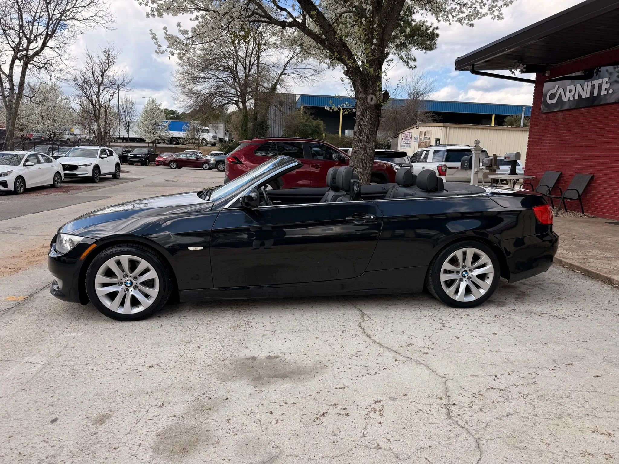 Used 2013 BMW 328i Convertible image 2