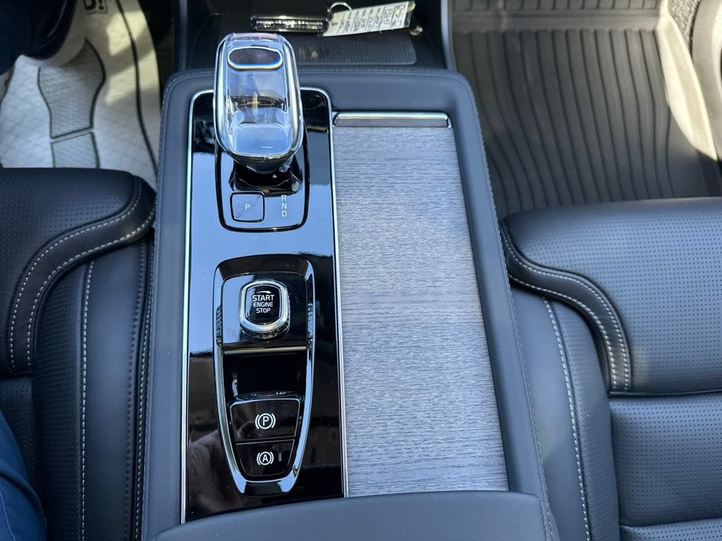New 2027 Volvo XC90 B6 Ultra AWD/4WD image 31