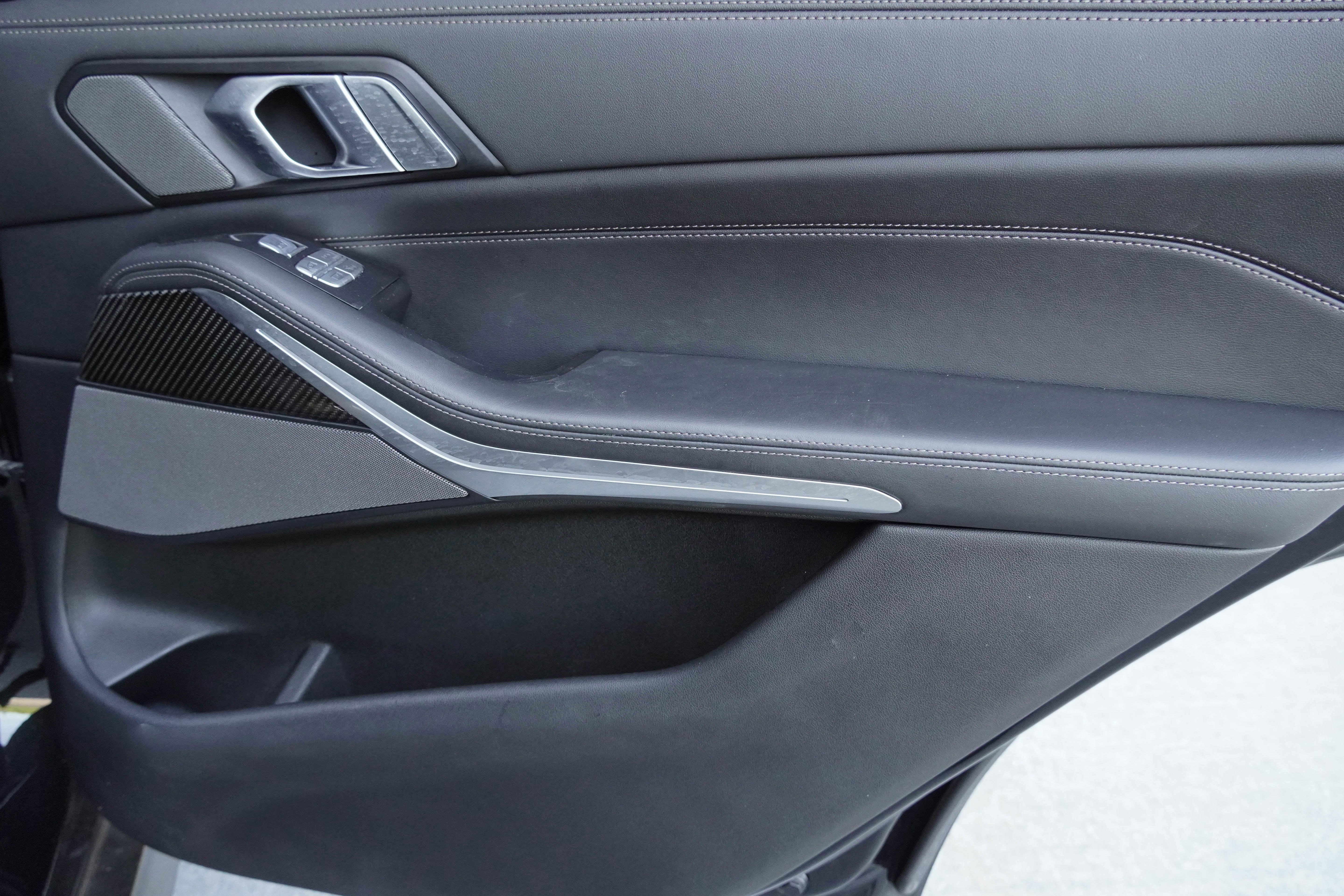 Certified 2024 BMW X7 M60i w/ Executive Package image 34