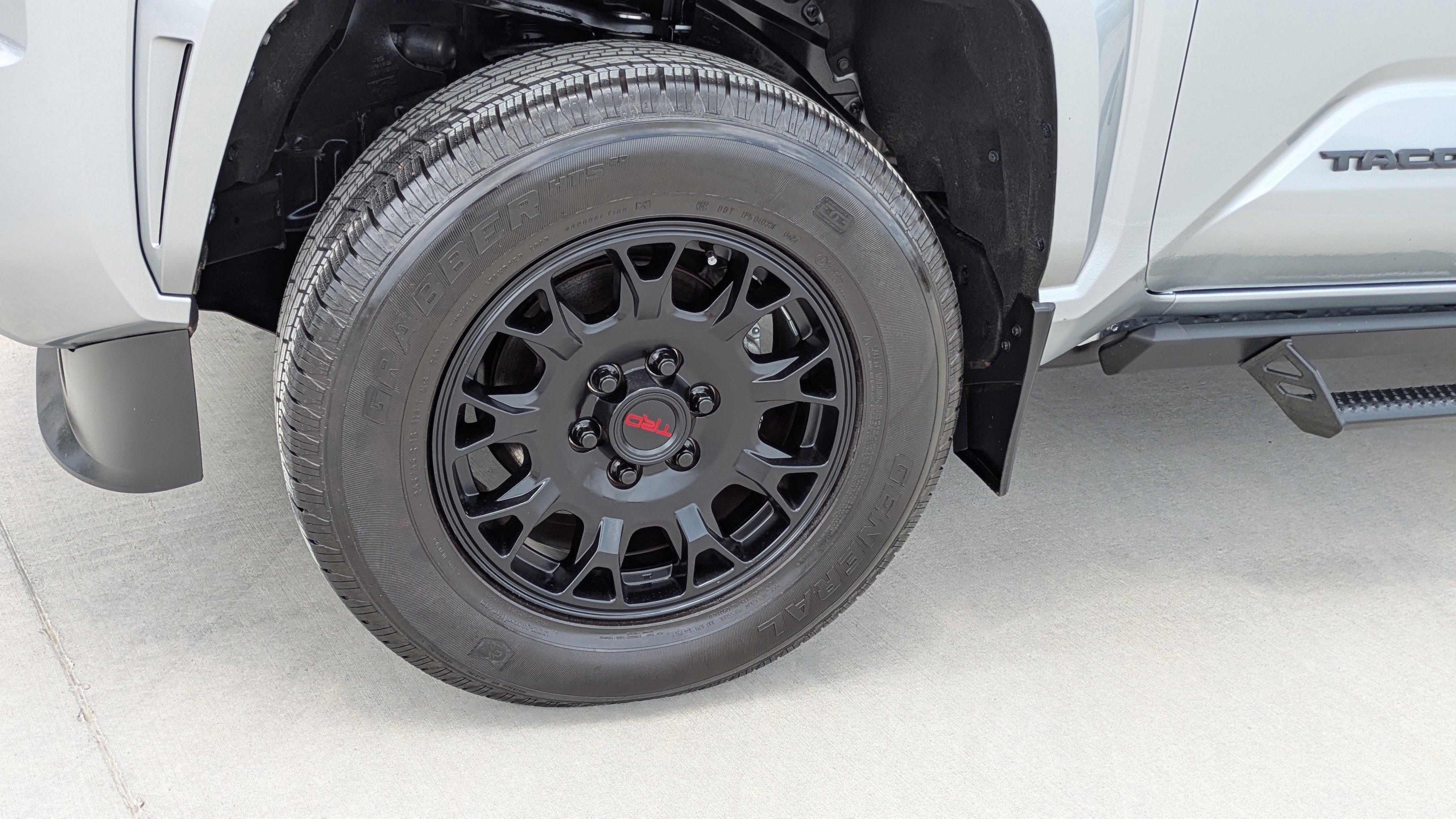 Certified 2024 Toyota Tacoma SR5 RWD image 10