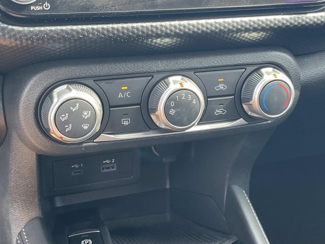 Certified 2024 Nissan Kicks SV w/ Interior Electronics Package FWD image 29