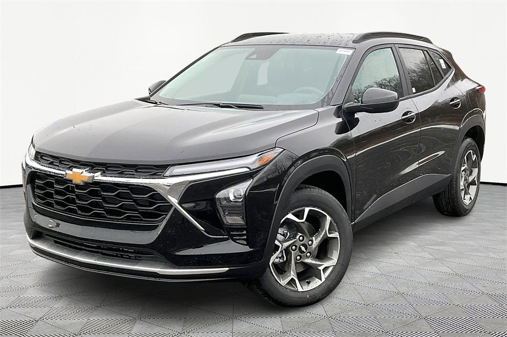 New 2026 Chevrolet Trax LT w/ Driver Confidence Package