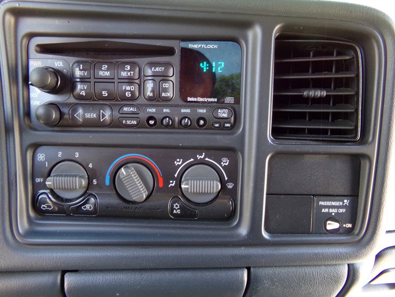 Used 2000 Chevrolet Silverado 1500 LS w/ Off-Road Chassis Pkg image 26