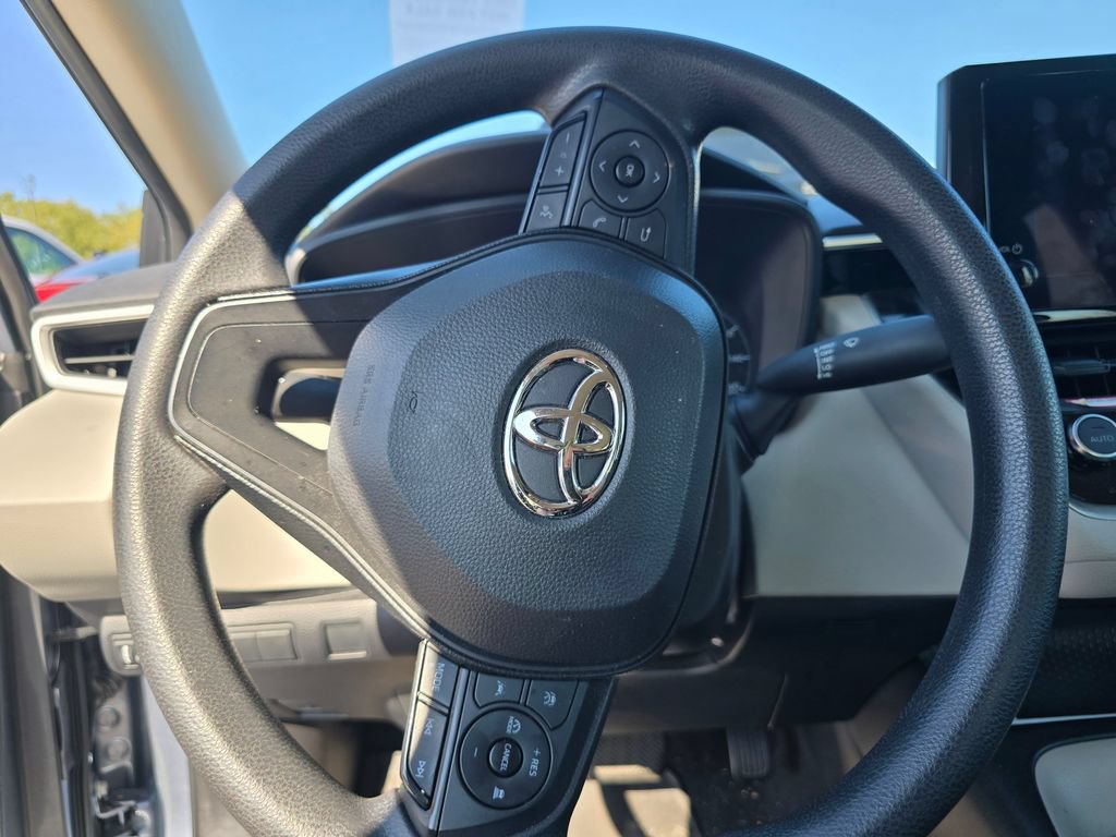 Certified 2024 Toyota Corolla LE FWD image 18