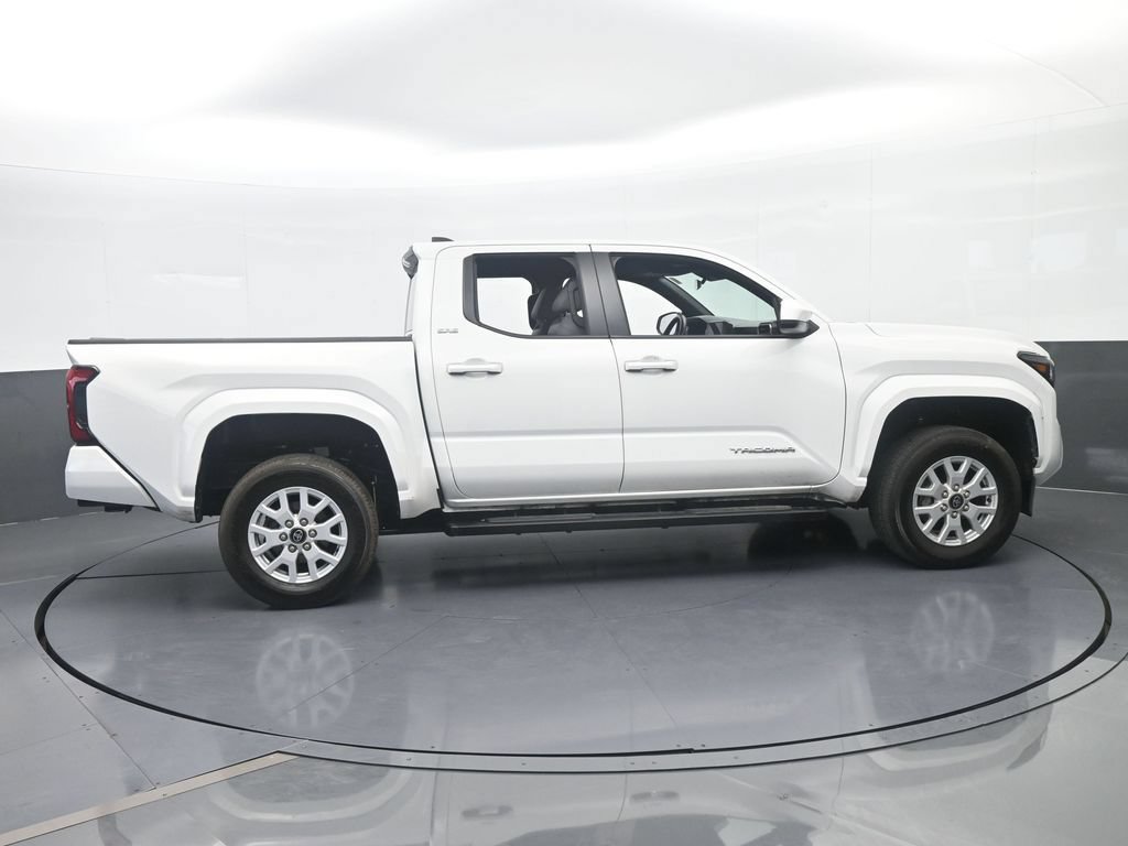 Used 2024 Toyota Tacoma SR5 RWD image 7