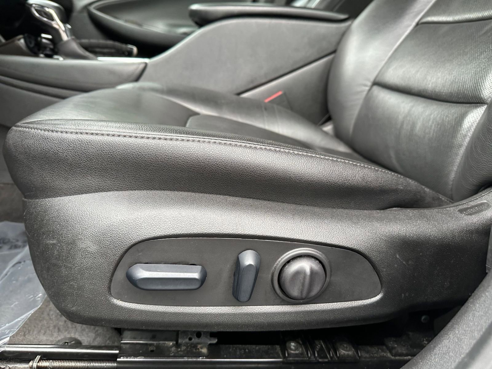 Used 2024 Chevrolet Malibu LT image 23