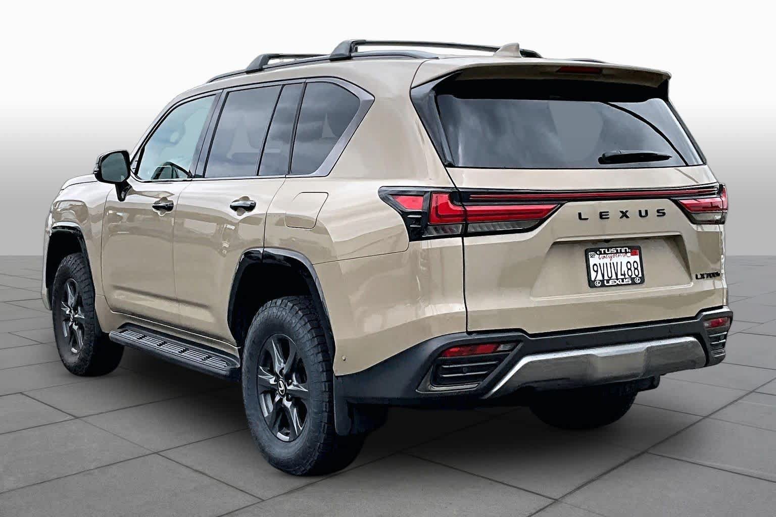 Used 2025 Lexus LX 700h Overtrail AWD/4WD image 12