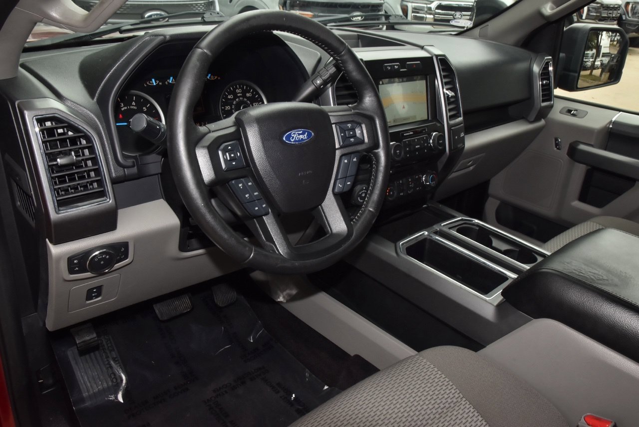 Used 2017 Ford F150 XLT w/ Equipment Group 302A Luxury AWD/4WD image 31