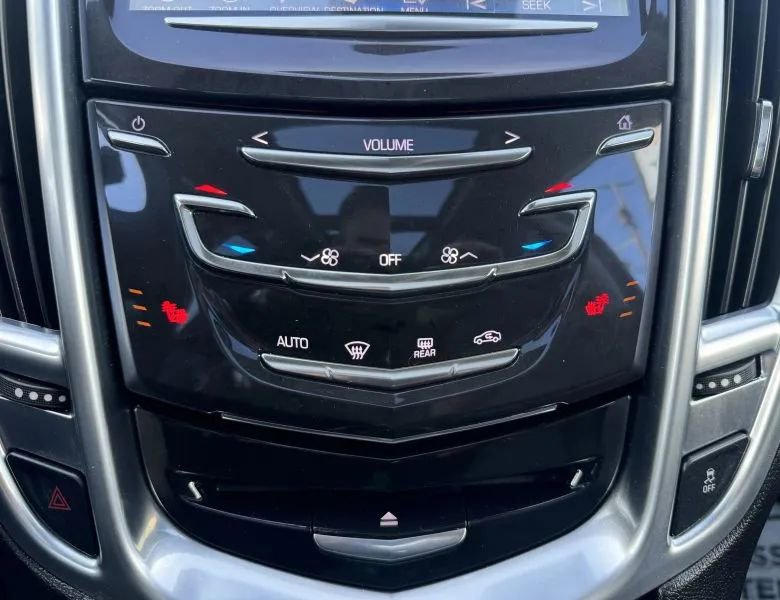 Used 2015 Cadillac SRX Luxury w/ Driver Awareness Package image 36