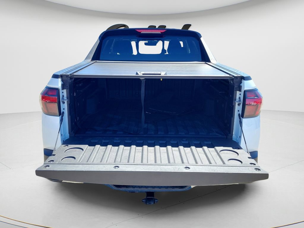 Used 2023 Hyundai Santa Cruz Limited image 9