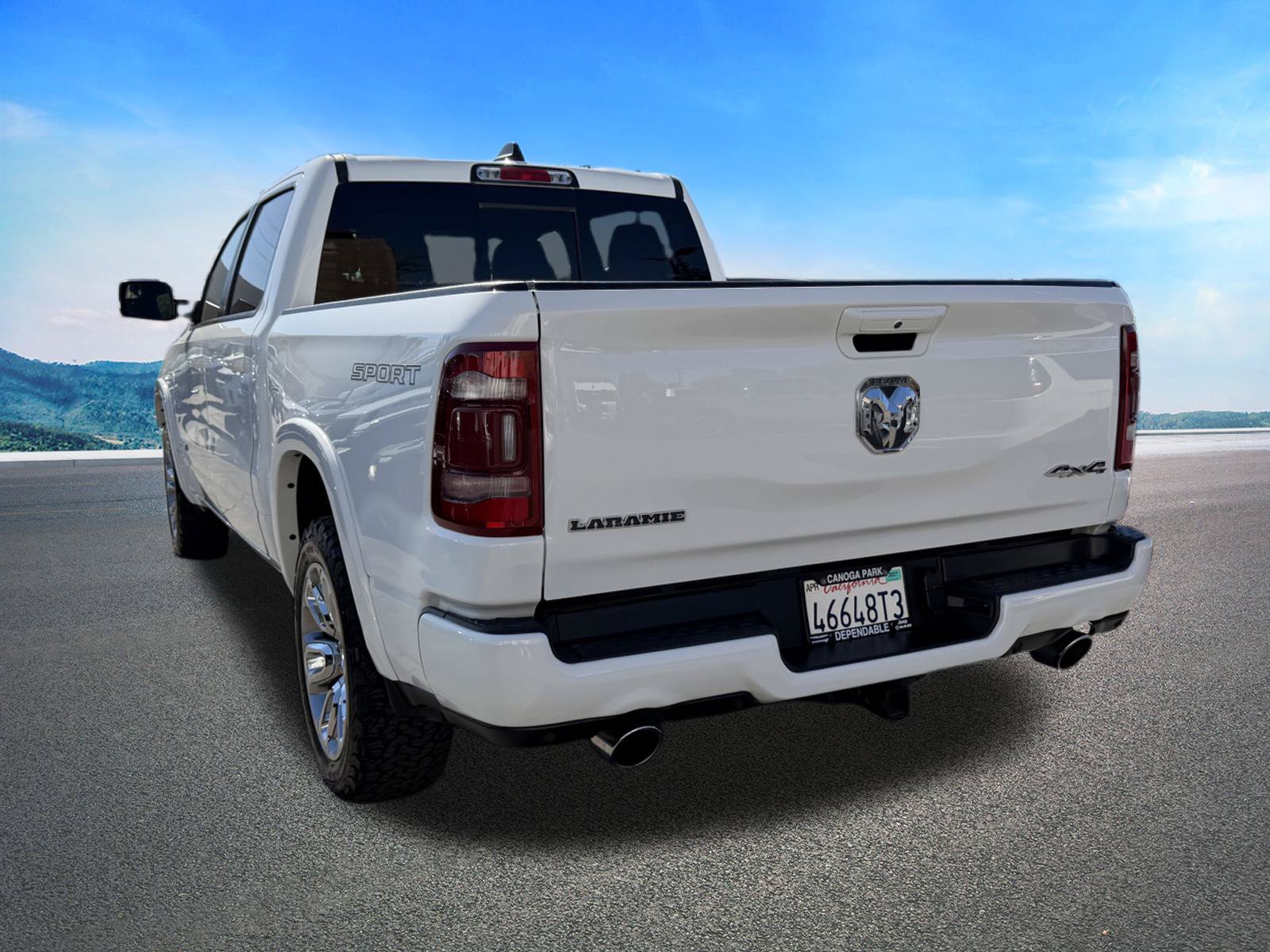 Certified 2022 RAM 1500 Laramie w/ Sport Appearance Package AWD/4WD image 7
