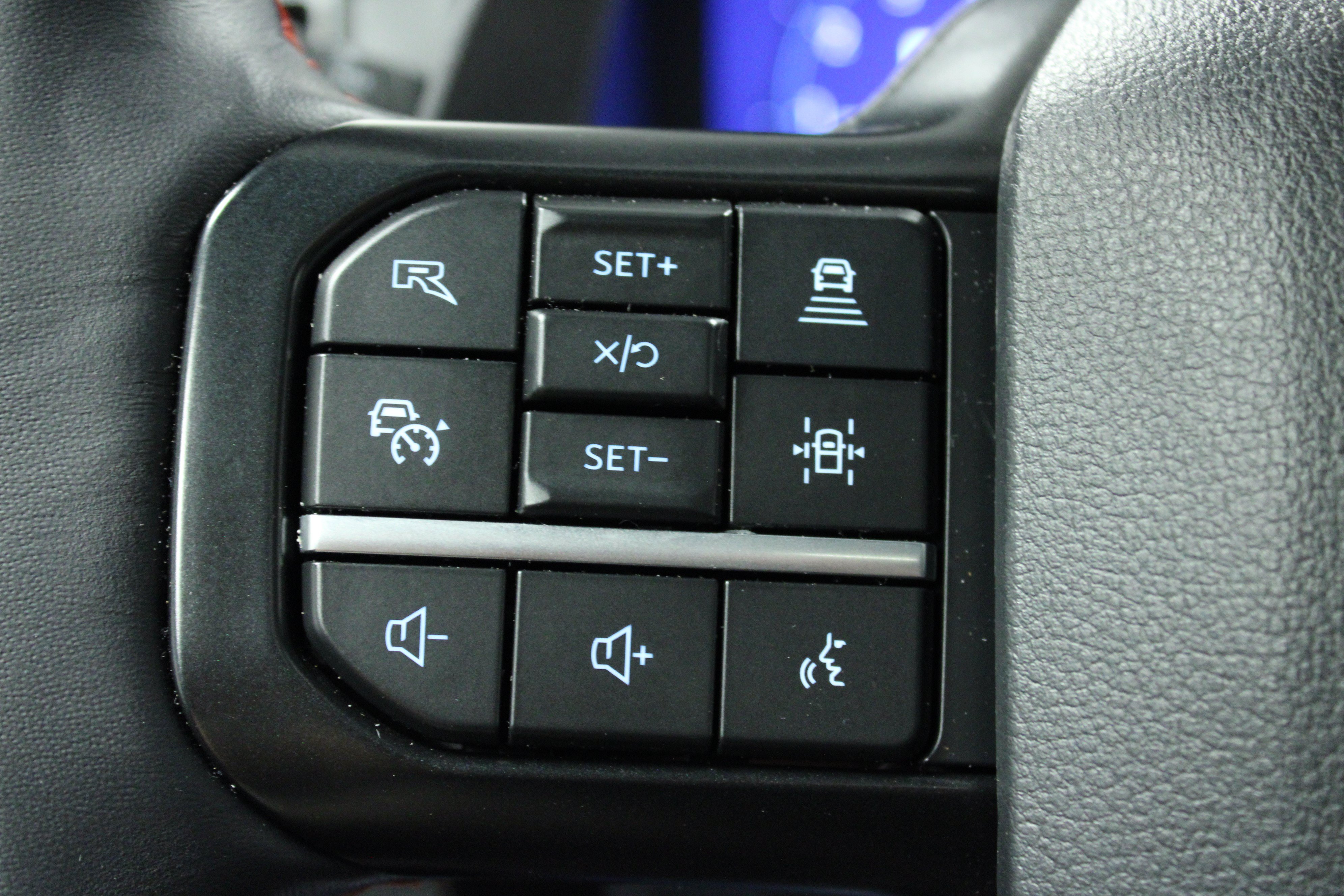 Used 2025 Ford F150 Raptor AWD/4WD image 20