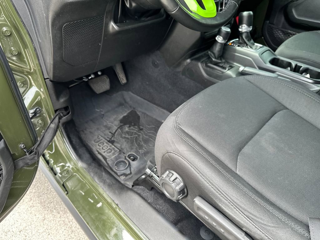 Used 2022 Jeep Wrangler Unlimited Sport AWD/4WD image 19