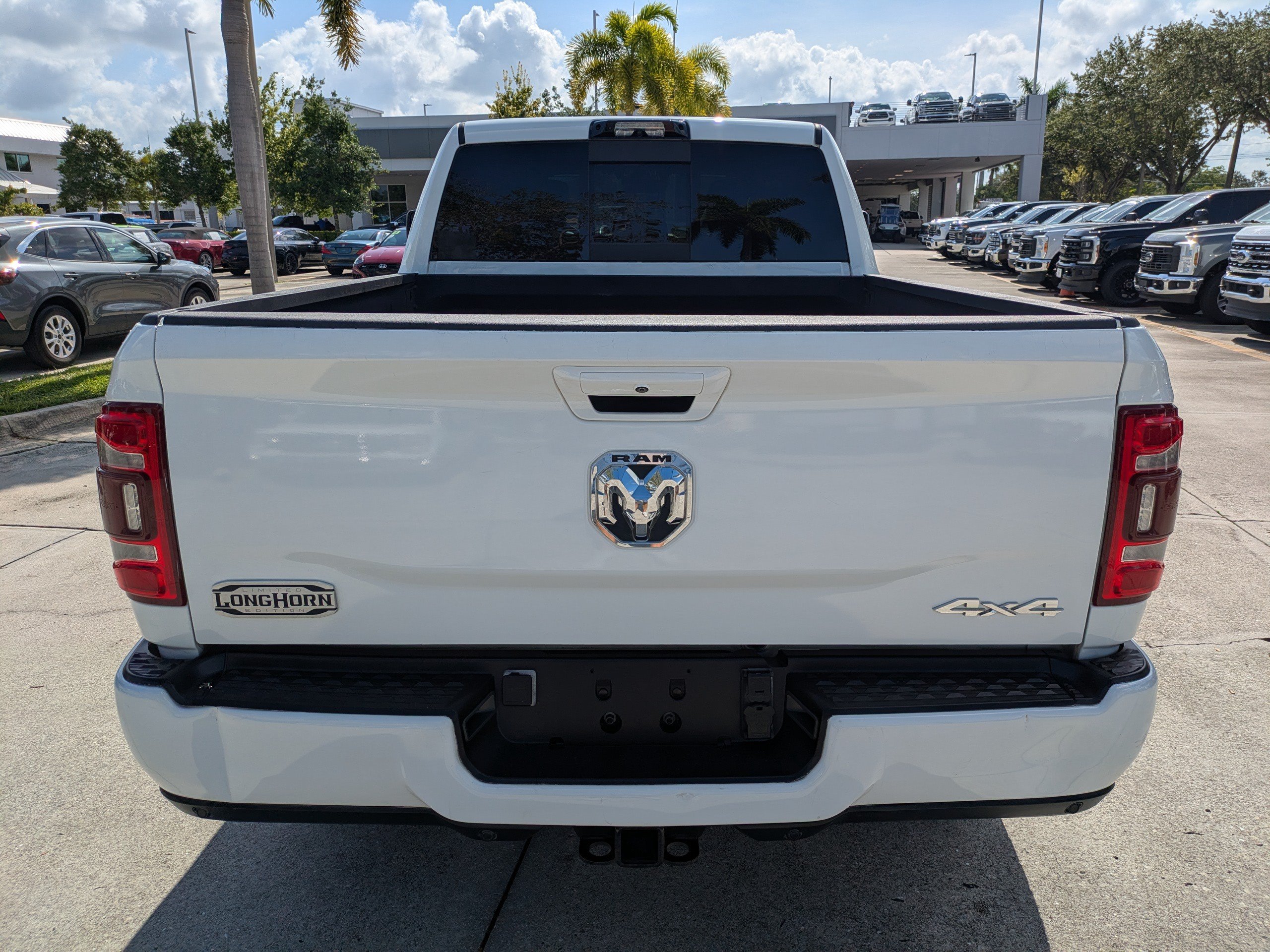 Used 2023 RAM 3500 Limited AWD/4WD image 5