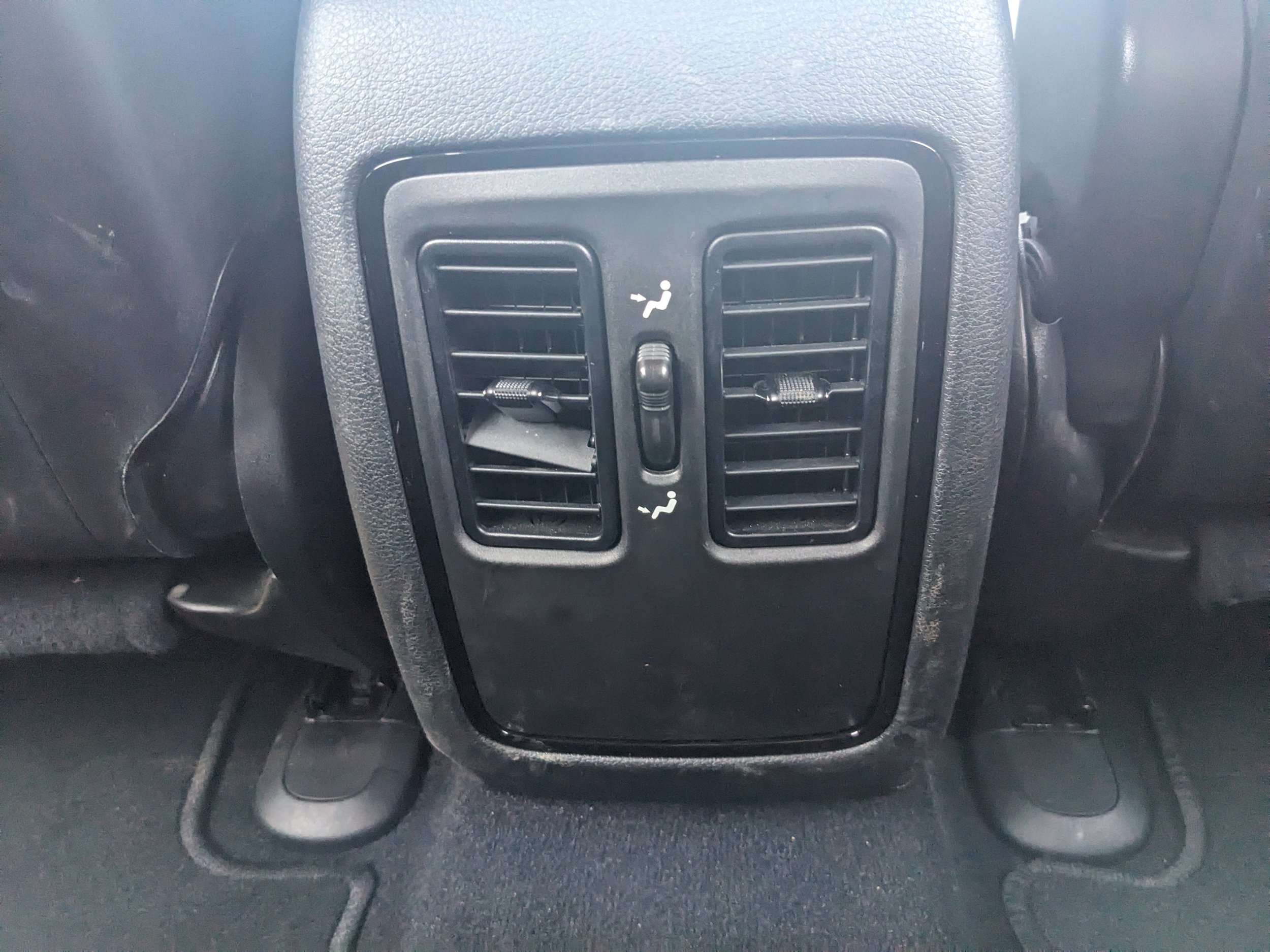 Used 2024 Dodge Durango GT w/ Blacktop Package AWD/4WD image 39