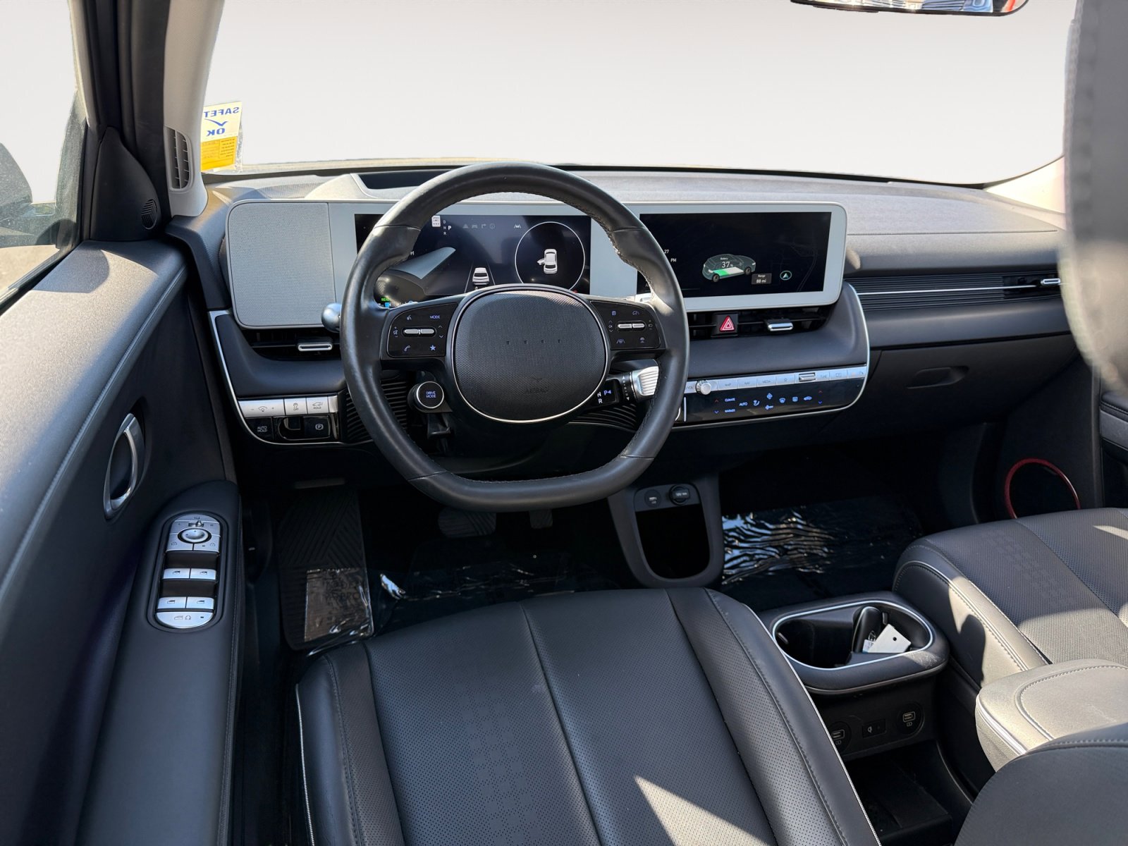 Certified 2022 Hyundai Ioniq 5 Limited w/ Cargo Package image 15