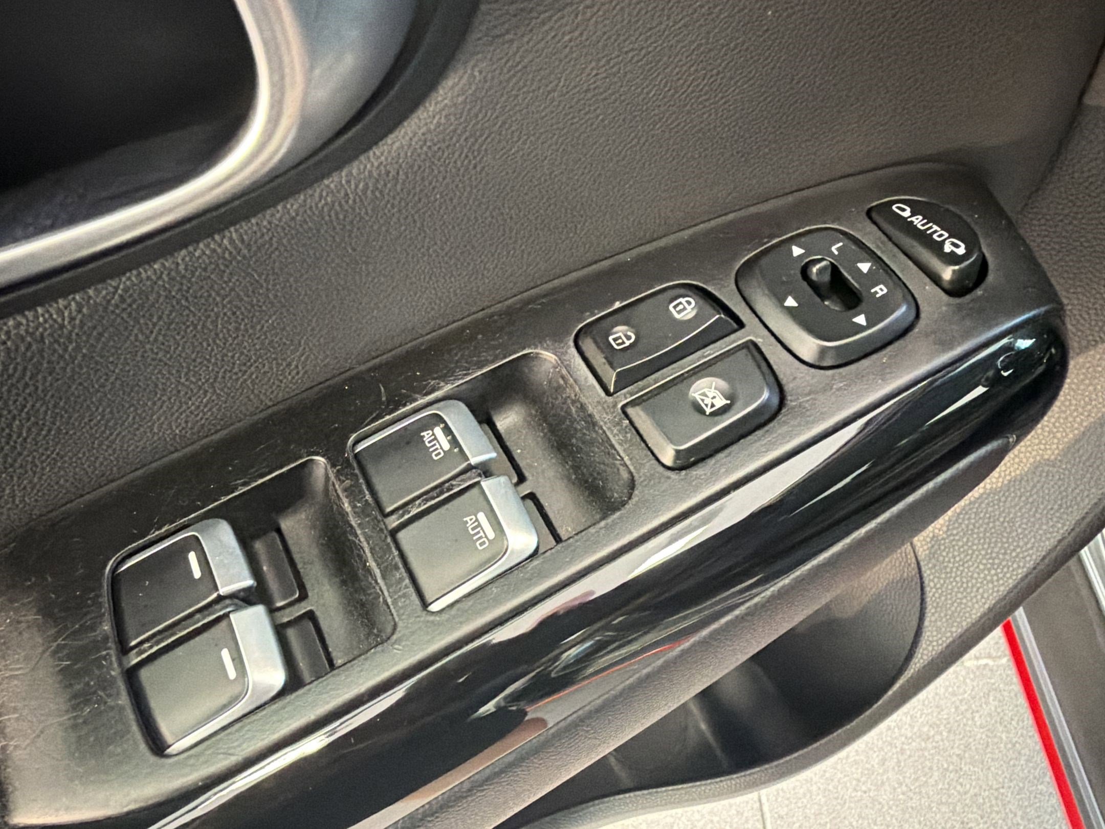 Used 2018 Kia Soul ! w/ Tech Package FWD image 13