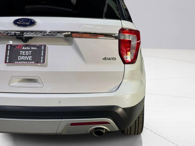 Used 2017 Ford Explorer Limited w/ Equipment Group 301A image 20