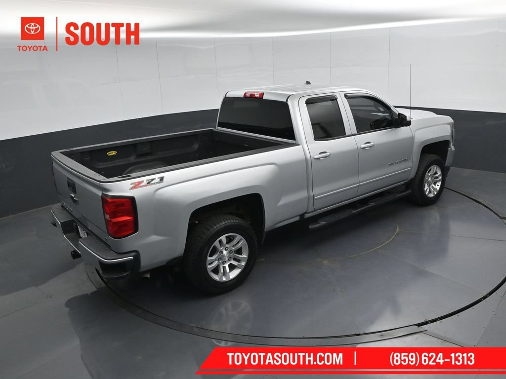 Used 2017 Chevrolet Silverado 1500 LT w/ All Star Edition AWD/4WD image 43