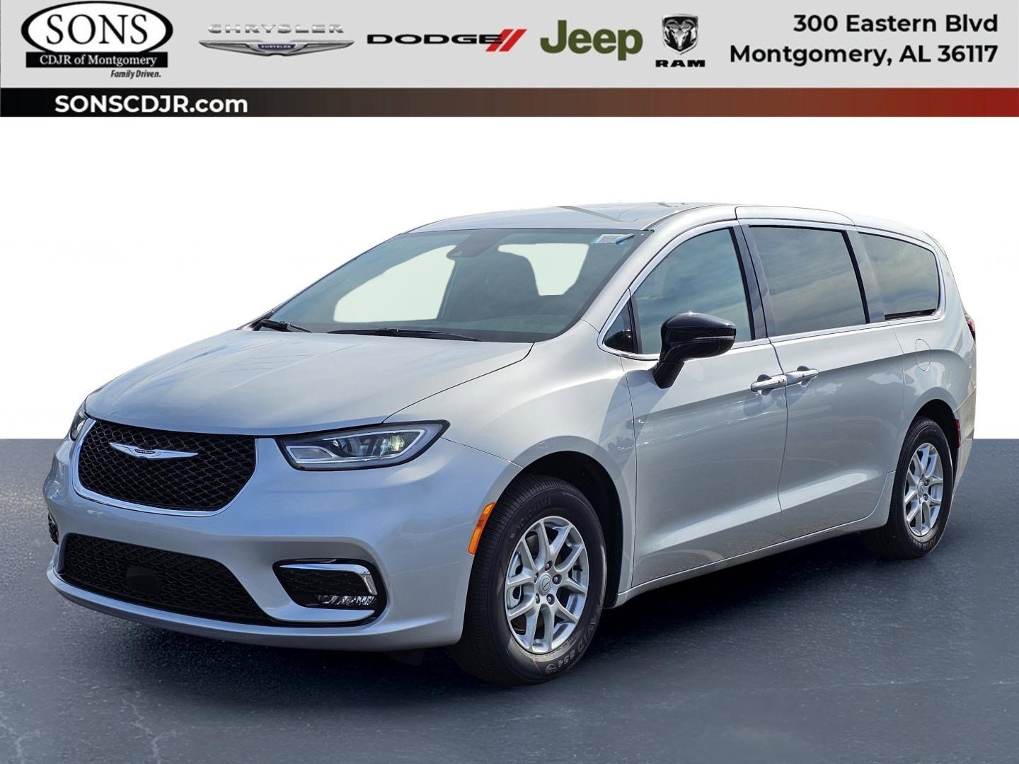 New 2026 Chrysler Pacifica Select image 1