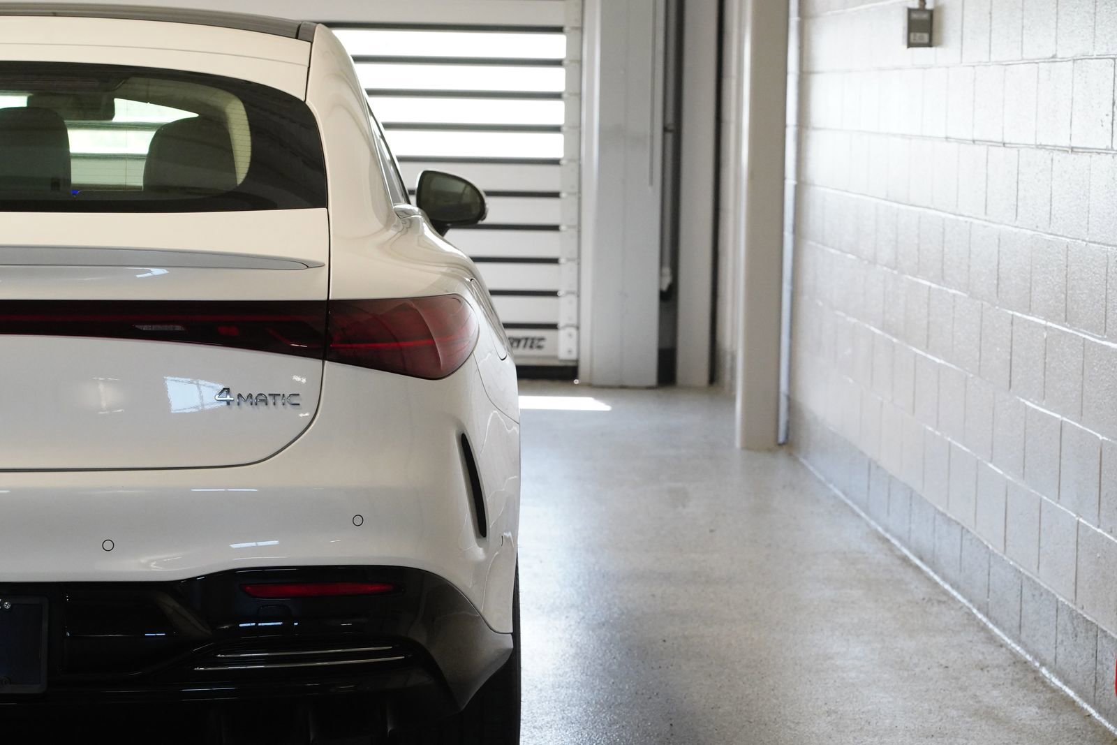 Used 2023 Mercedes-Benz EQS 580 4MATIC Sedan image 10