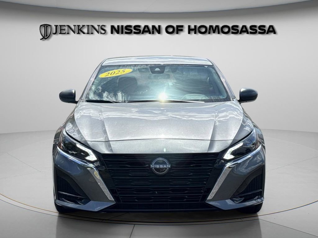 Certified 2025 Nissan Altima 2.5 S image 13