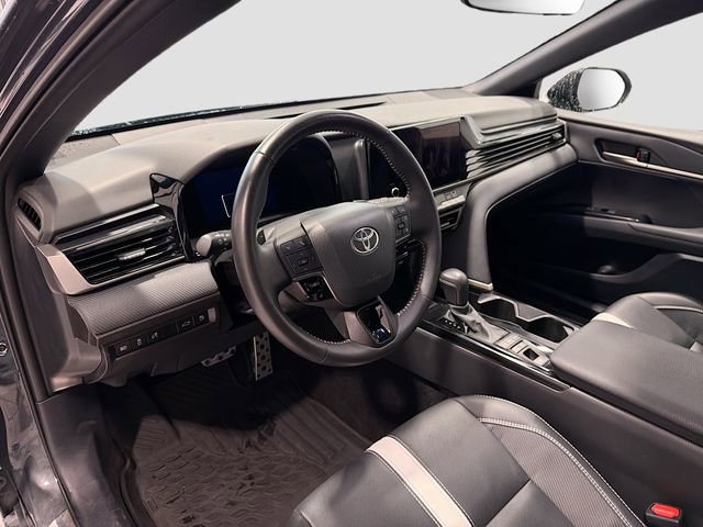 Certified 2025 Toyota Camry SE w/ Convenience Package image 8