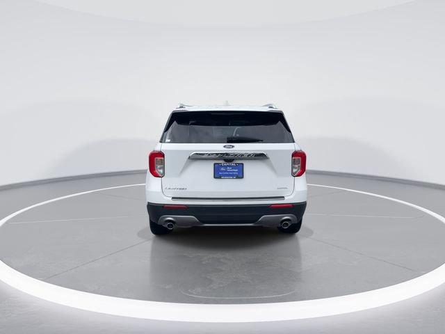 Used 2022 Ford Explorer Limited w/ Equipment Group 301A RWD image 6
