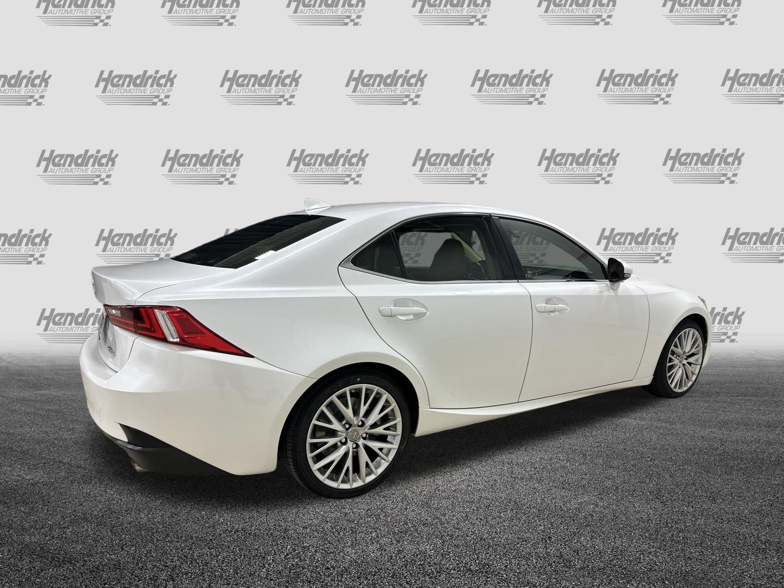 Used 2016 Lexus IS 300 AWD w/ Premium Package image 10