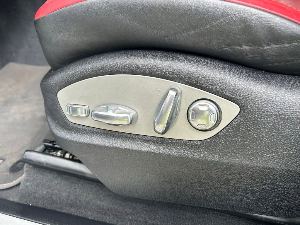 Used 2020 Porsche Macan S AWD/4WD image 16