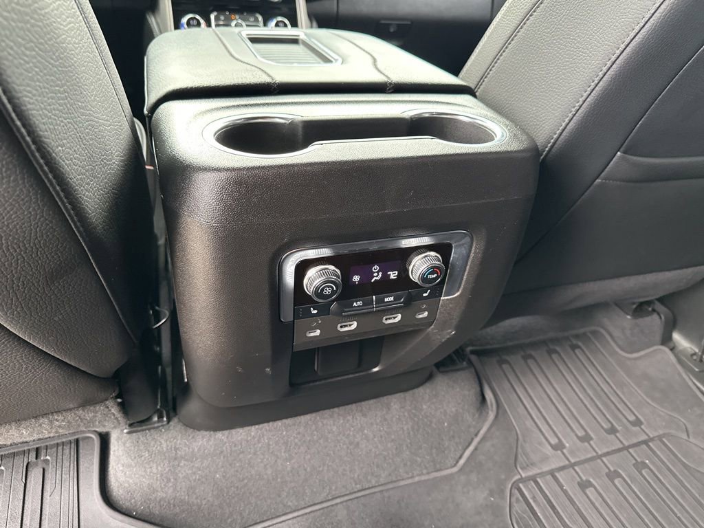 Used 2023 GMC Yukon XL Denali w/ Denali Reserve Package image 21