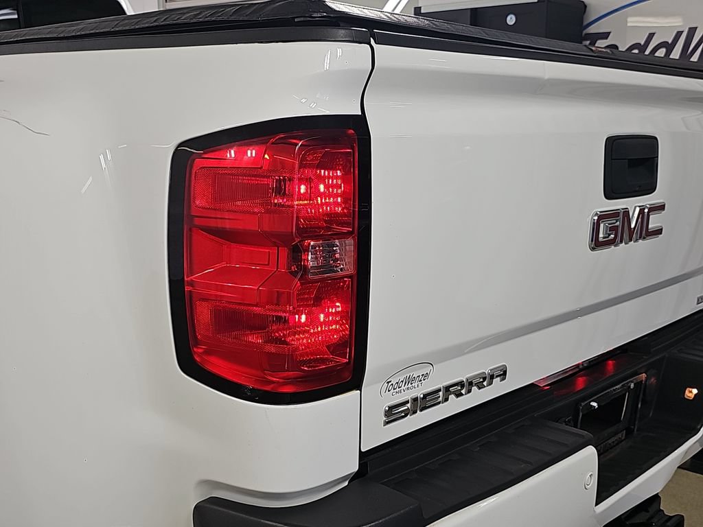 Used 2016 GMC Sierra 3500 Denali w/ Duramax Plus Package AWD/4WD image 40