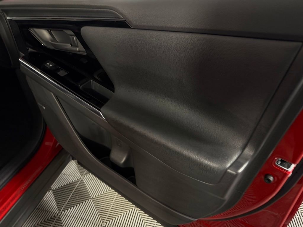 Used 2023 Subaru Solterra AWD image 34