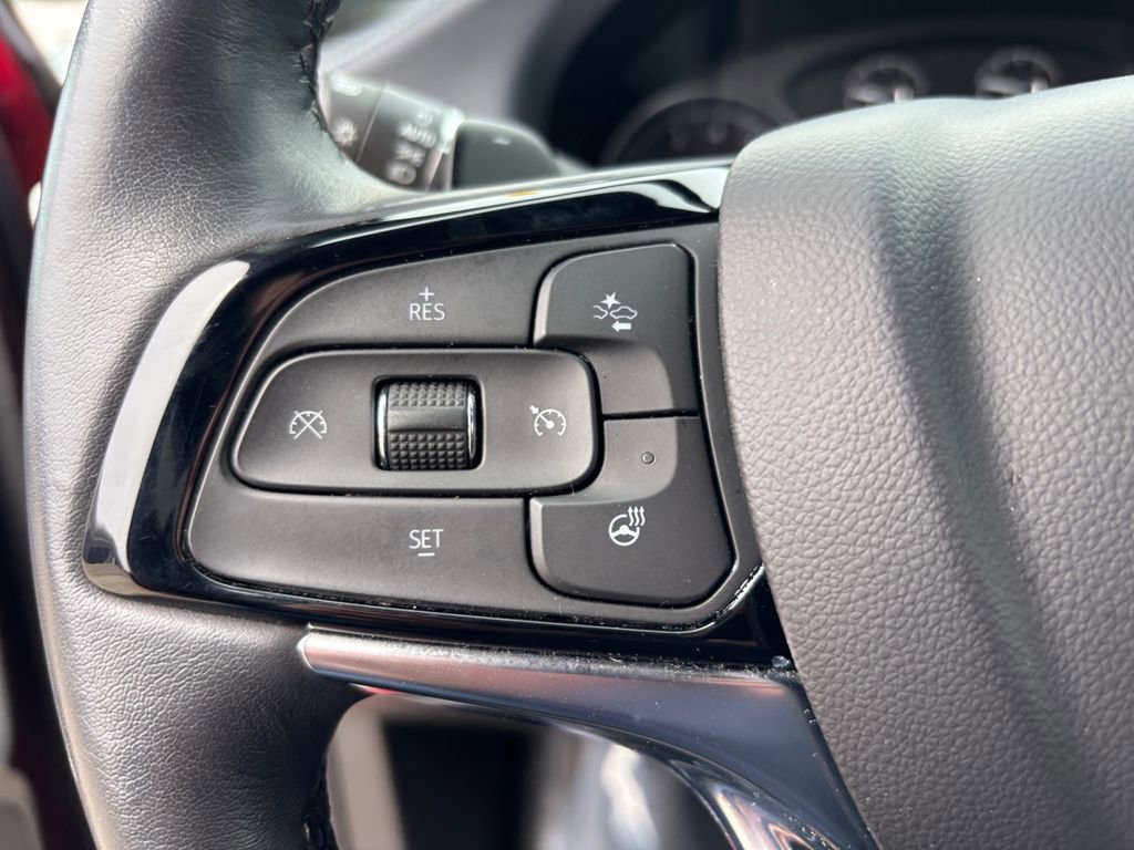Used 2024 Buick Enclave Essence w/ Sport Touring Edition FWD image 16