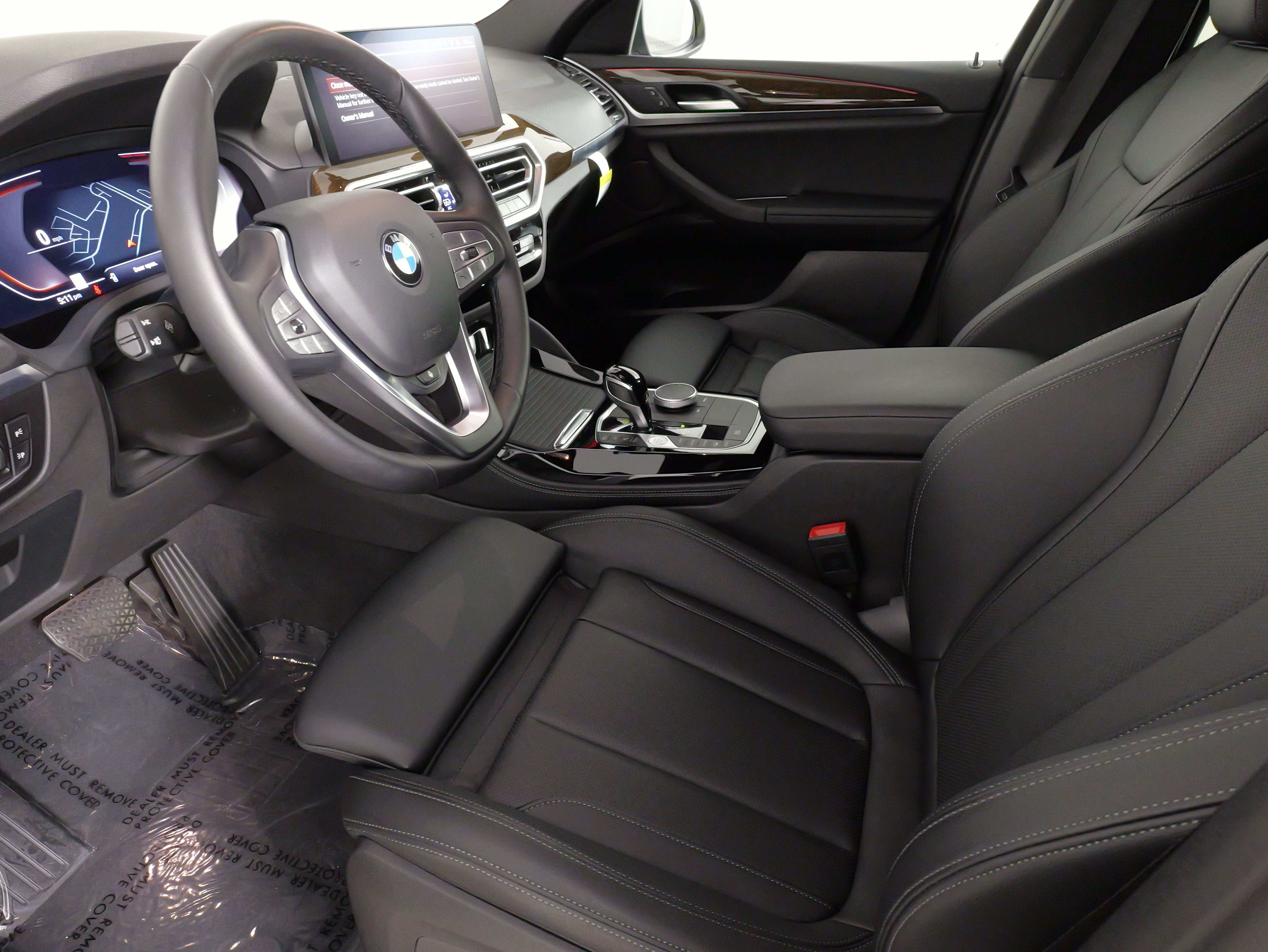 Used 2025 BMW X4 xDrive30i AWD/4WD image 29