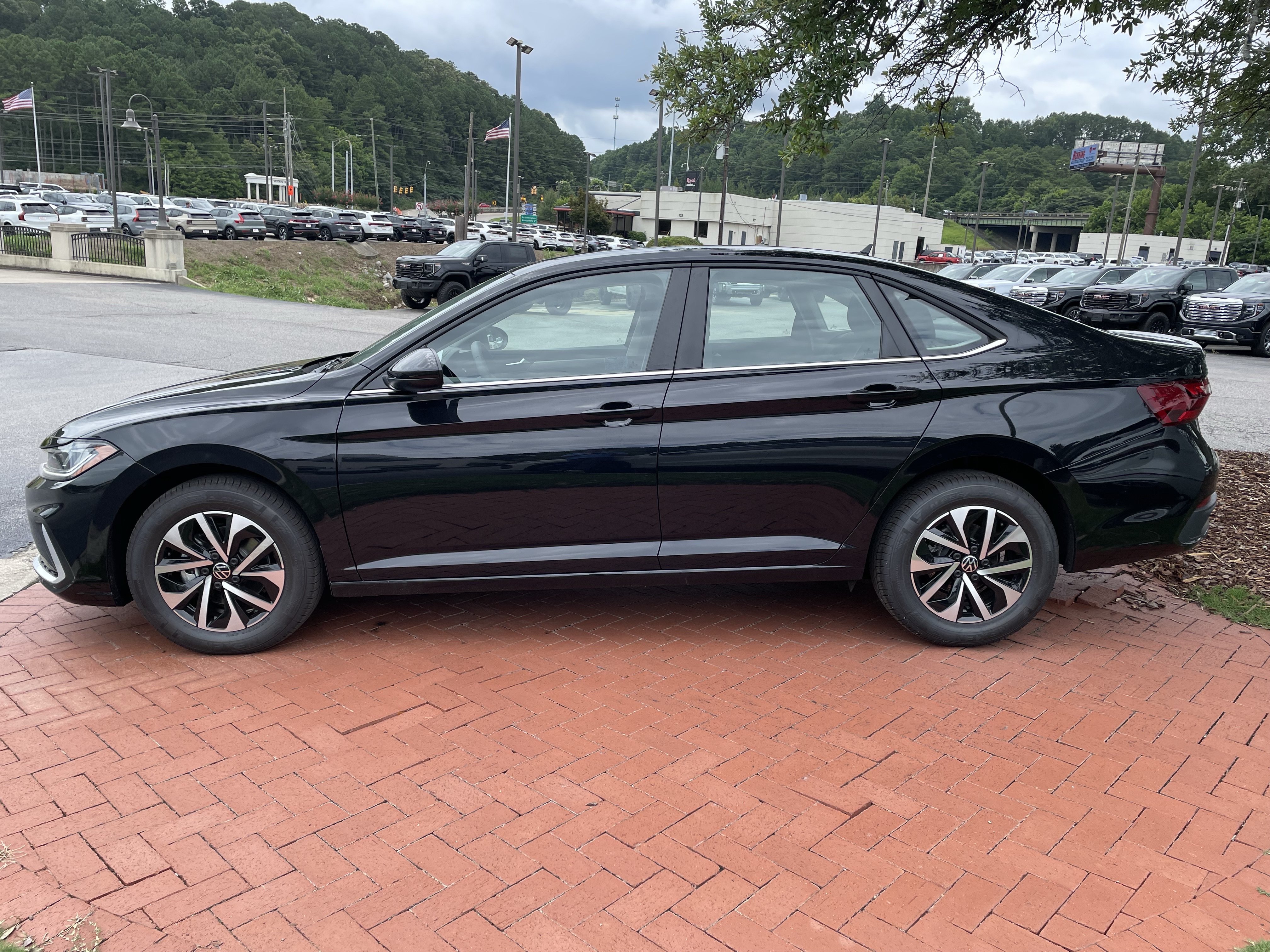 New 2026 Volkswagen Jetta S FWD image 7