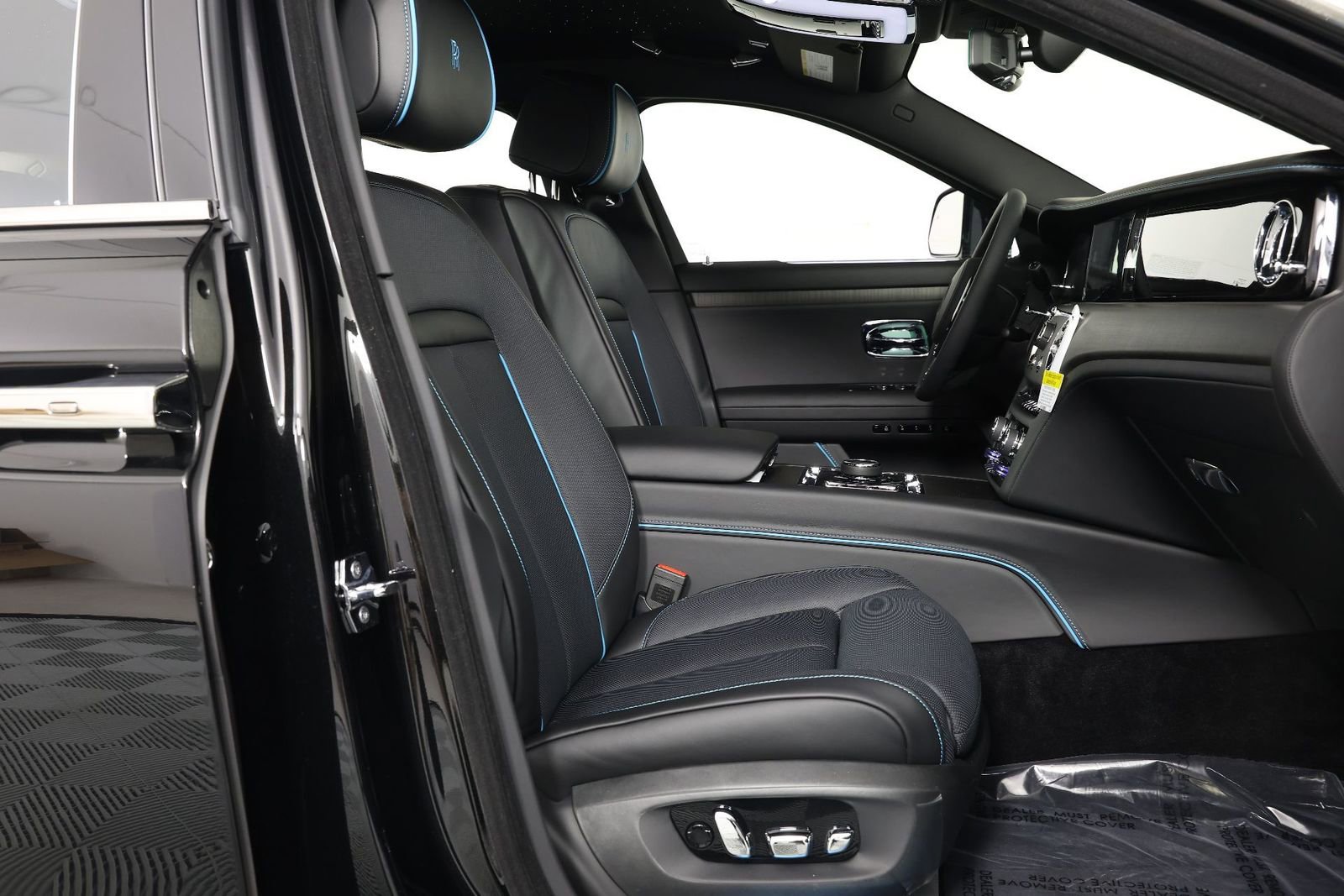 New 2026 Rolls-Royce Ghost AWD/4WD image 34